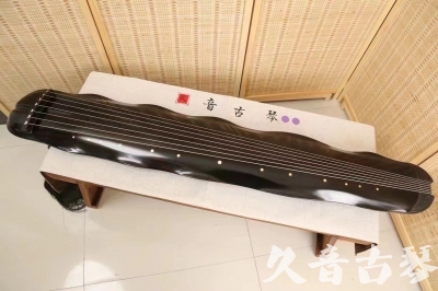 桃园县●久音古琴  ●今日推荐  20240204[高级精品演奏级蕉叶式]